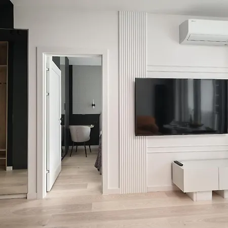 Platinum Quorum - Parking - Klimatyzacja - Self Check In Apartment *